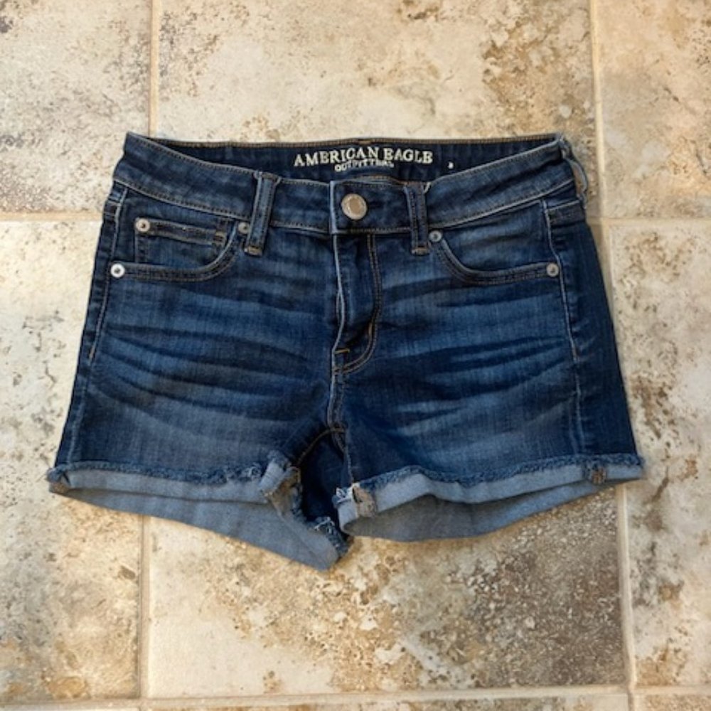 American Eagle shortie shorts size 4